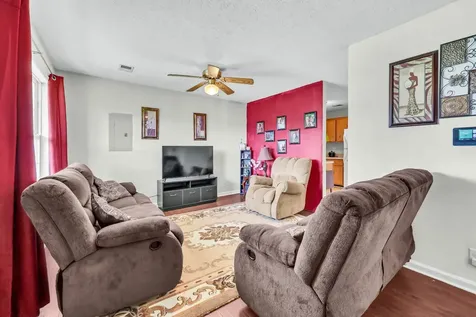 1645 Hannibal Drive Oak Grove KY 42262