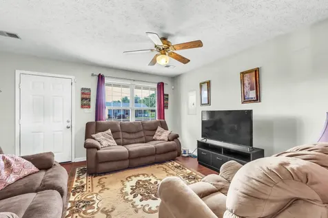 1645 Hannibal Drive Oak Grove KY 42262