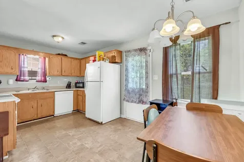 1645 Hannibal Drive Oak Grove KY 42262