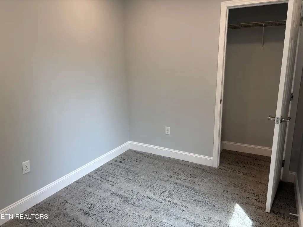 2549 Keith Avenue Knoxville TN 37921