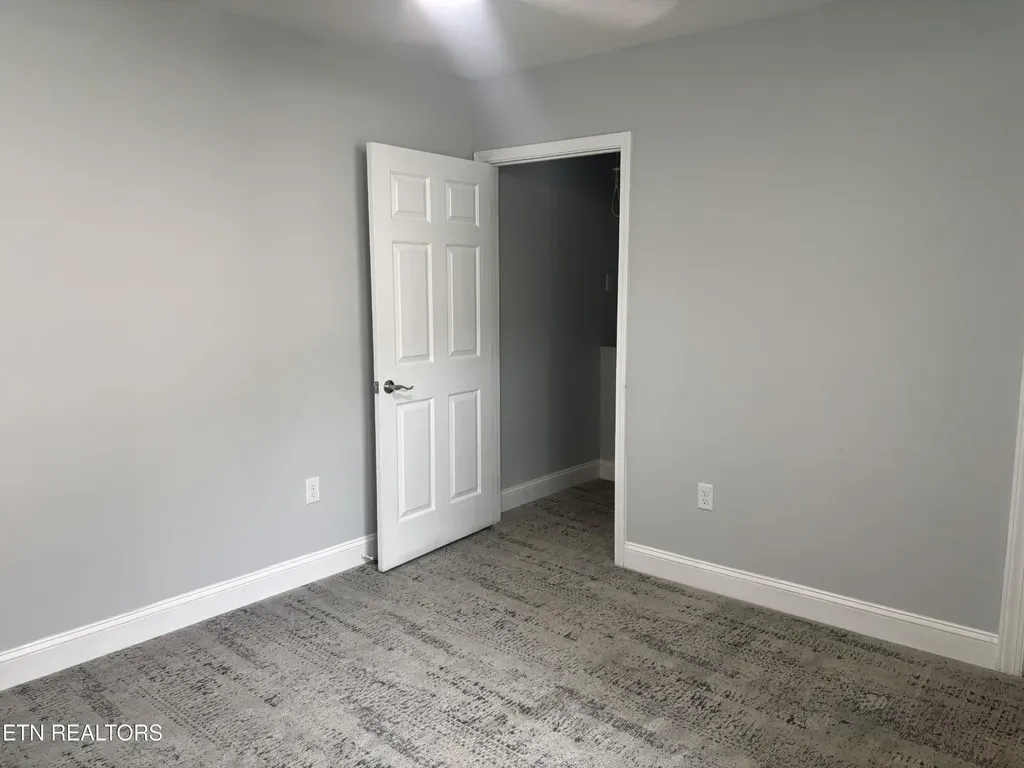 2549 Keith Avenue Knoxville TN 37921