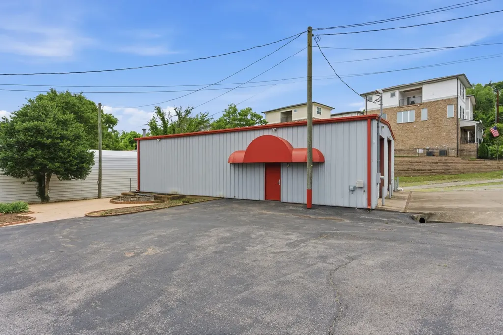 5717 Maudina Avenue Nashville TN 37209