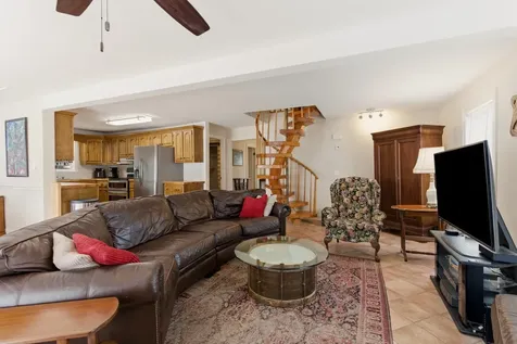 5717 Maudina Avenue Nashville TN 37209