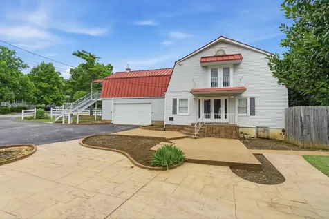 5717 Maudina Avenue Nashville TN 37209