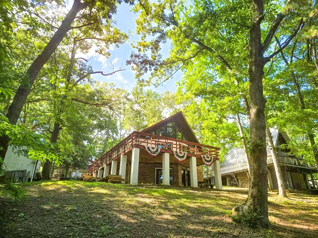 330 Russwood Drive Springville TN 38256