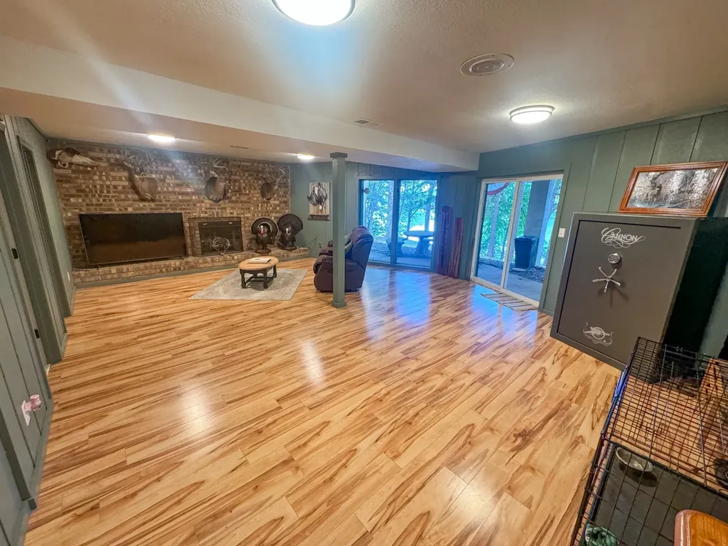 330 Russwood Drive Springville TN 38256