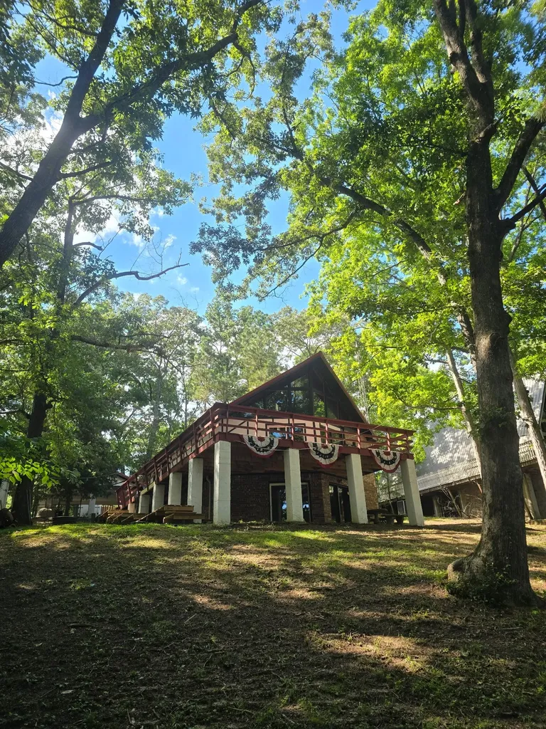 330 Russwood Drive Springville TN 38256