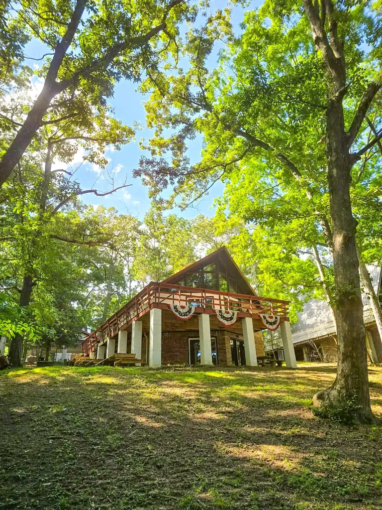 330 Russwood Drive Springville TN 38256