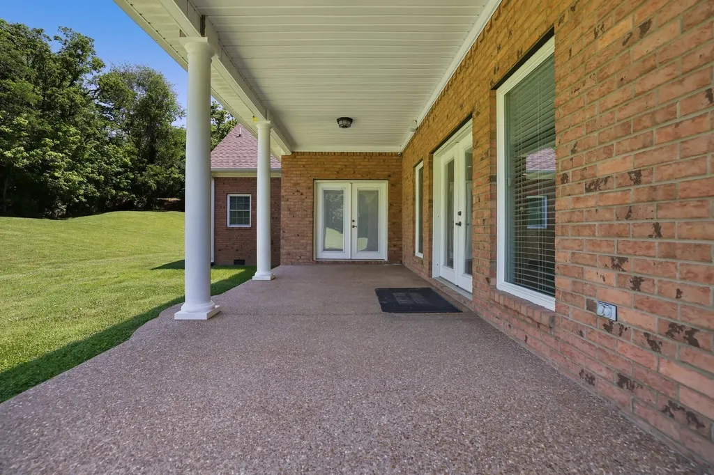 2219A Mack Benderman Road Culleoka TN 38451