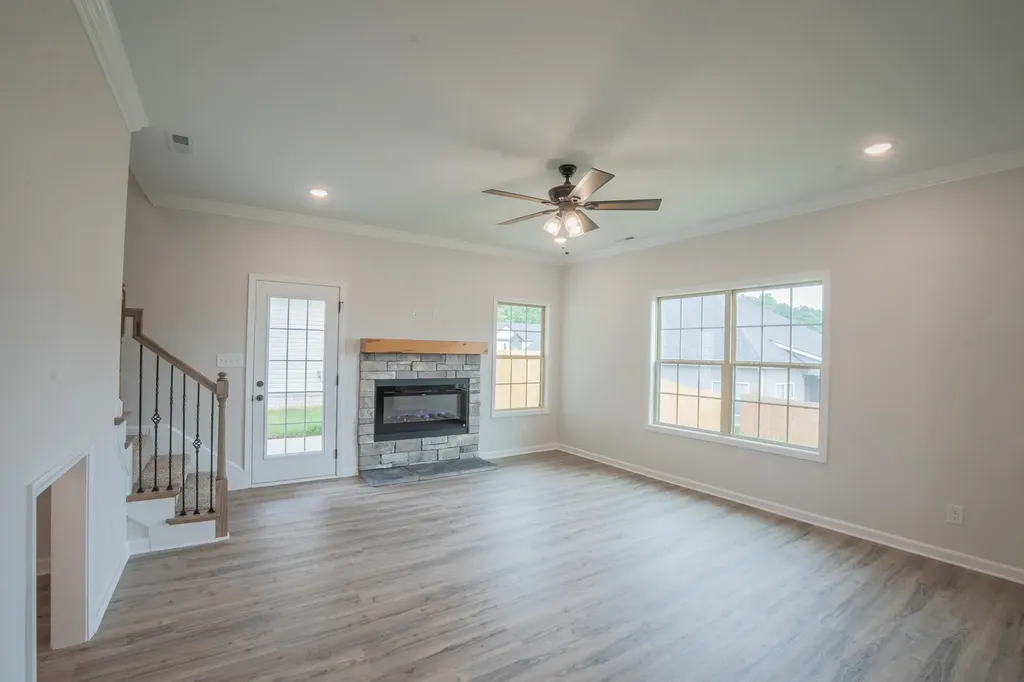 351 Timber Springs Clarksville TN 37042