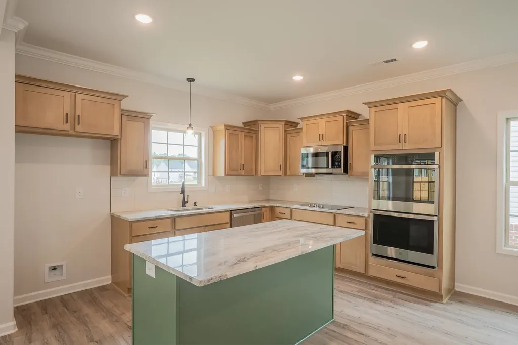 351 Timber Springs Clarksville TN 37042