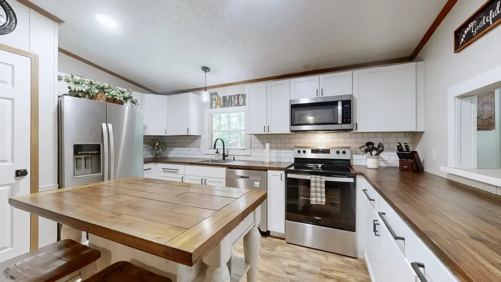 3398 Poplar Hill Road Watertown TN 37184