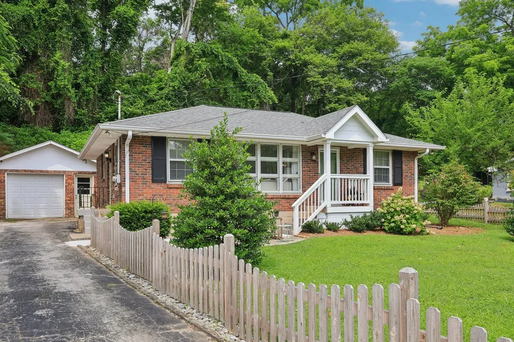 3313 Colby Drive Nashville TN 37211