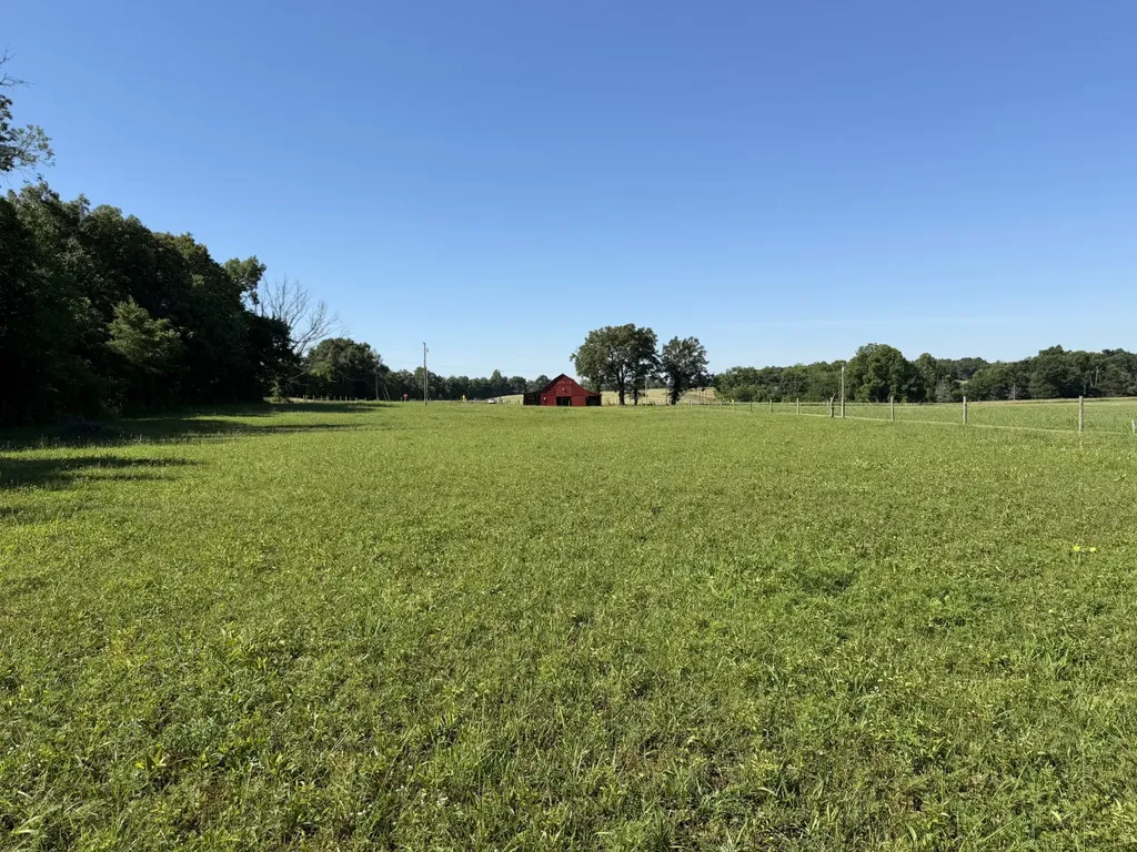 28 Cove Hill Road Woodbury TN 37190