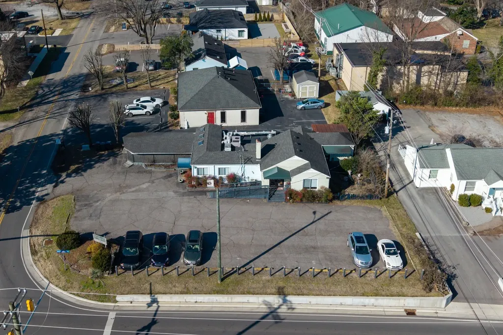 2799 Bransford Avenue Nashville TN 37204