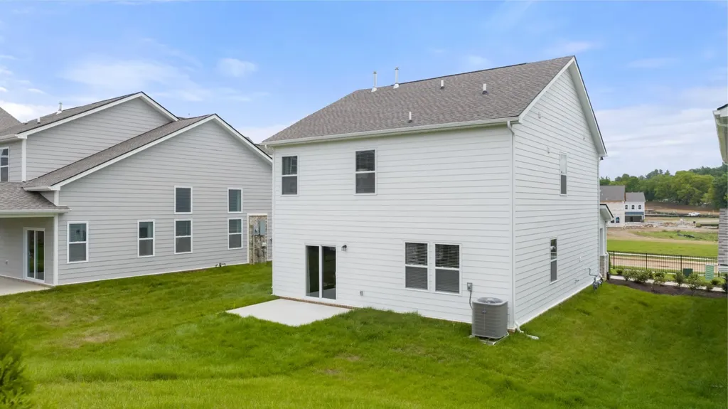 537 Emerson Lane Westmoreland TN 37186