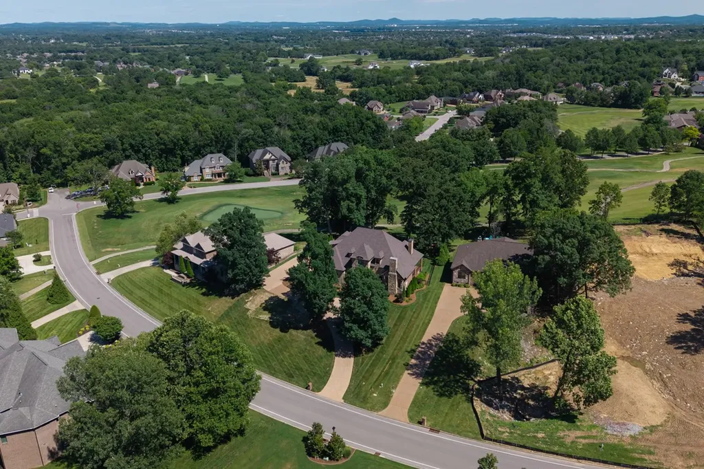 641 Five Oaks Boulevard Lebanon TN 37087