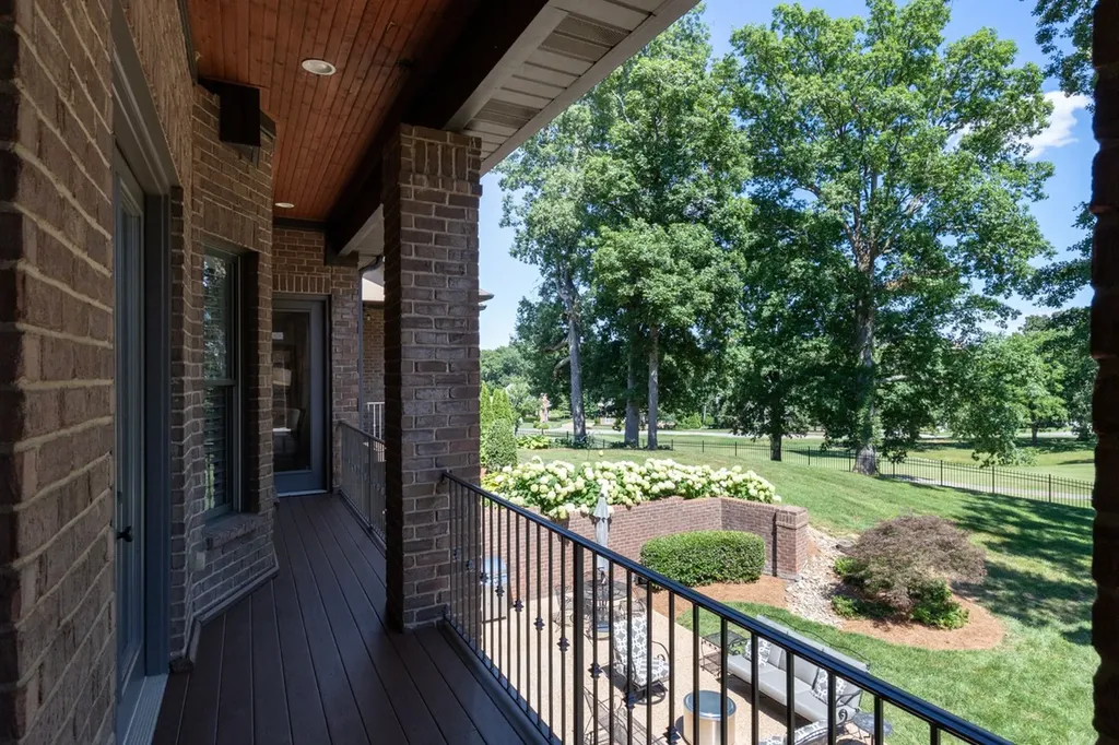 641 Five Oaks Boulevard Lebanon TN 37087