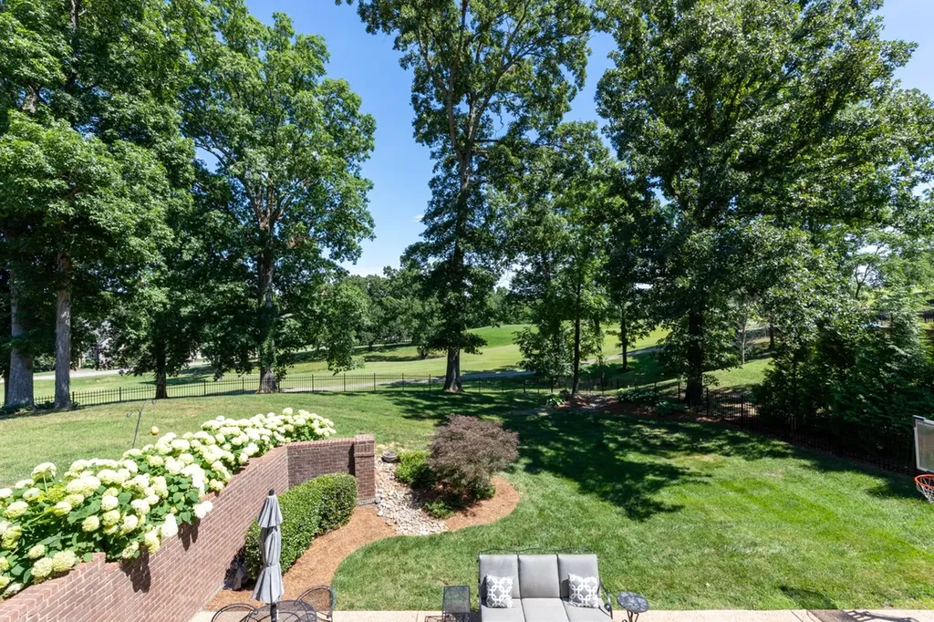 641 Five Oaks Boulevard Lebanon TN 37087