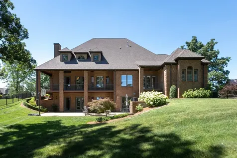 641 Five Oaks Boulevard Lebanon TN 37087