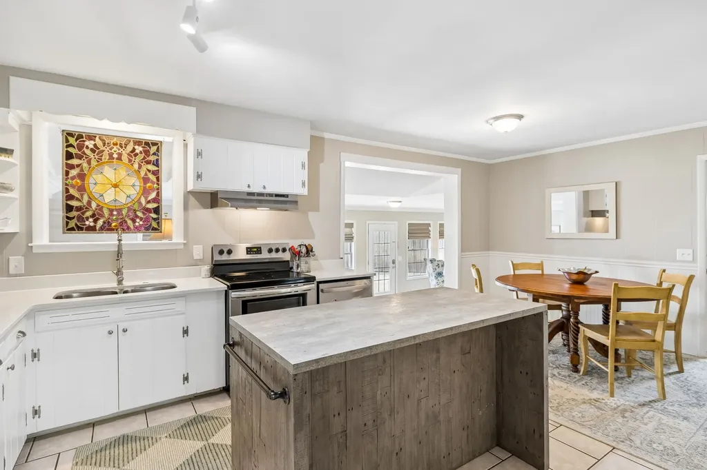 2300 Kimberly Drive Nashville TN 37214