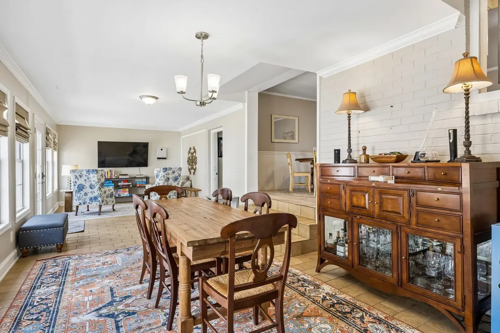2300 Kimberly Drive Nashville TN 37214