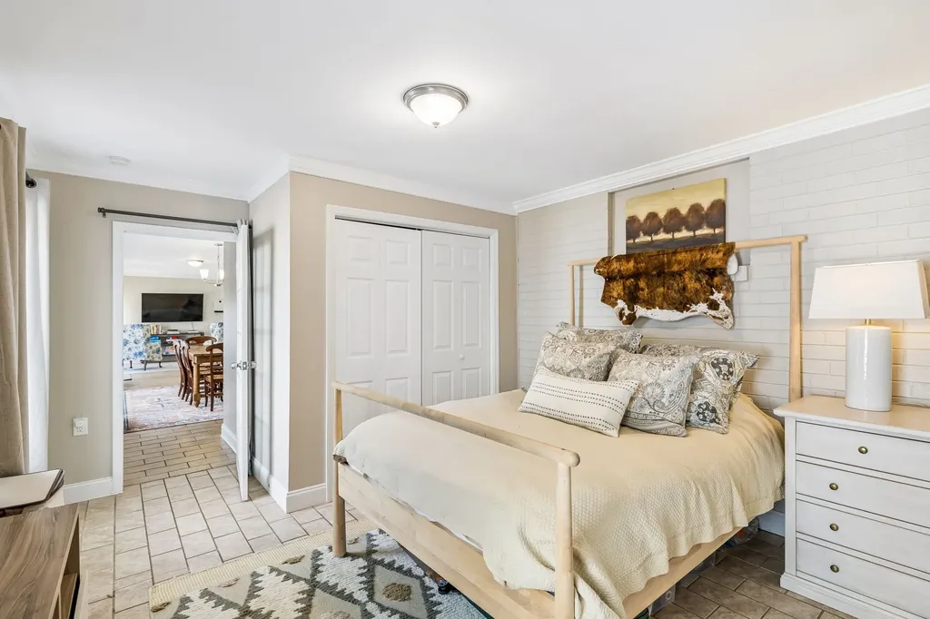 2300 Kimberly Drive Nashville TN 37214