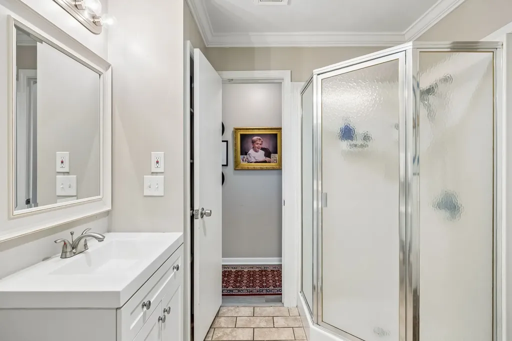 2300 Kimberly Drive Nashville TN 37214