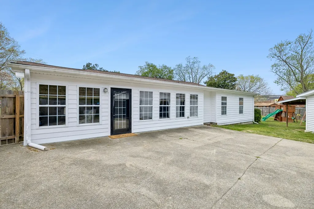 2300 Kimberly Drive Nashville TN 37214