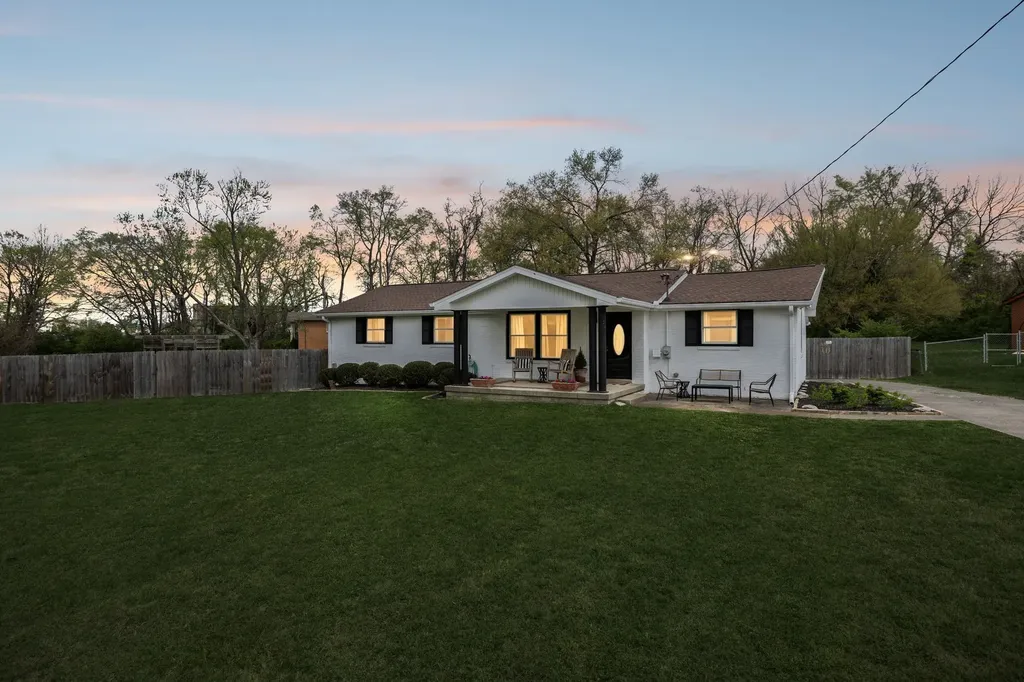 2300 Kimberly Drive Nashville TN 37214