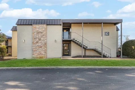 6680 Charlotte Pike Nashville TN 37209