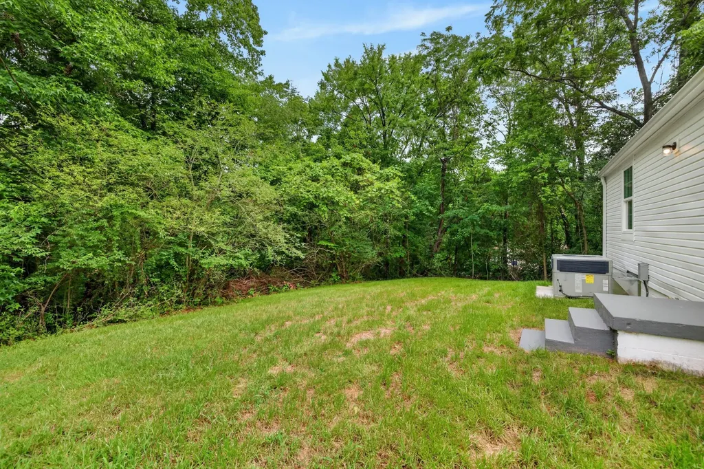 101 Valley View Circle Clarksville TN 37040