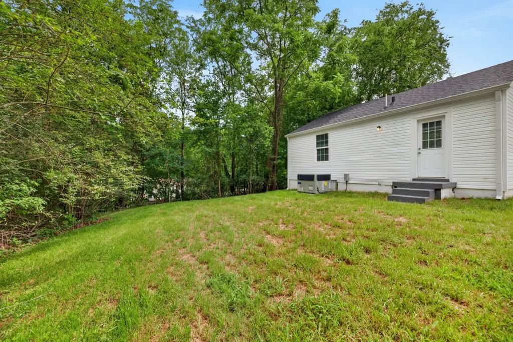 101 Valley View Circle Clarksville TN 37040