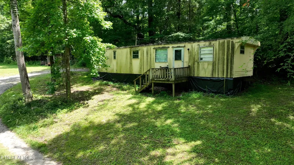 119 Carey Street Vonore TN 37885