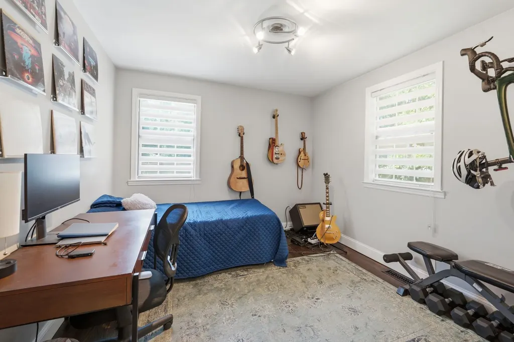 1621 14th Ave, N Nashville TN 37208