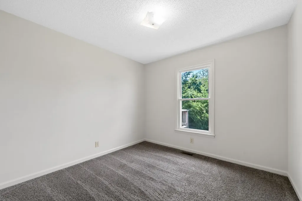 253 Moncrest Drive Clarksville TN 37042