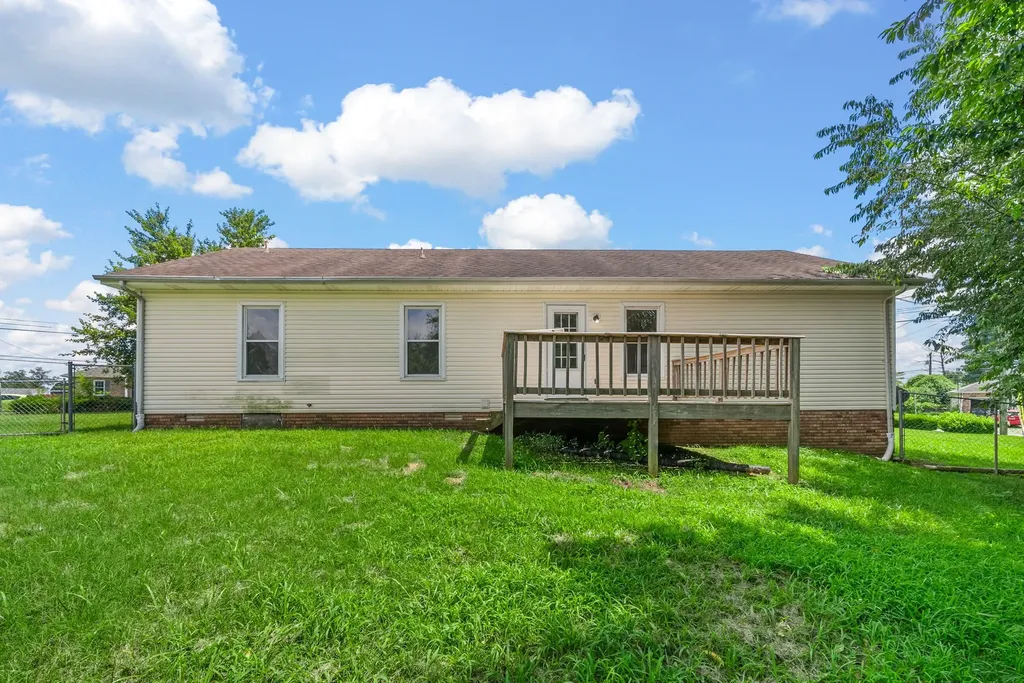 253 Moncrest Drive Clarksville TN 37042