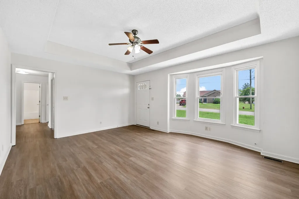 253 Moncrest Drive Clarksville TN 37042