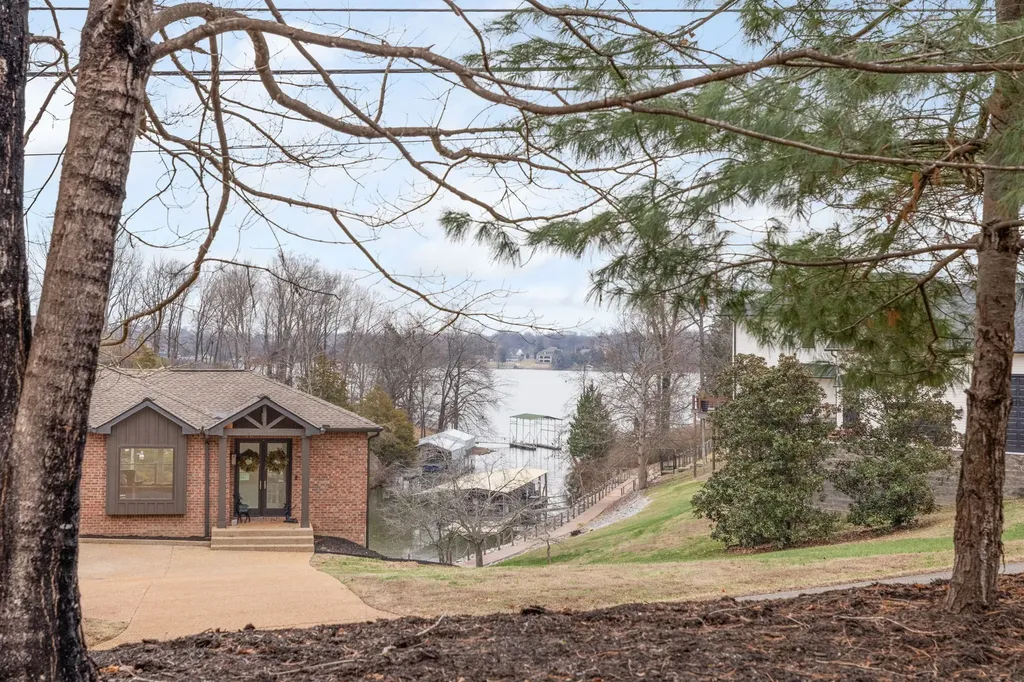 442 Lakeview Circle Mount Juliet TN 37122
