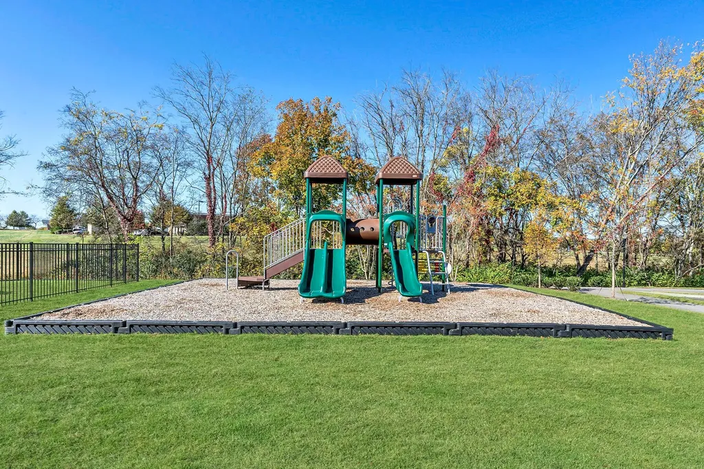 164 Rothwood Pvt Drive Hendersonville TN 37075