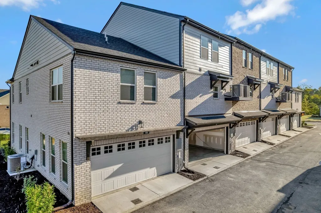 510 Mantes Alley Hendersonville TN 37075