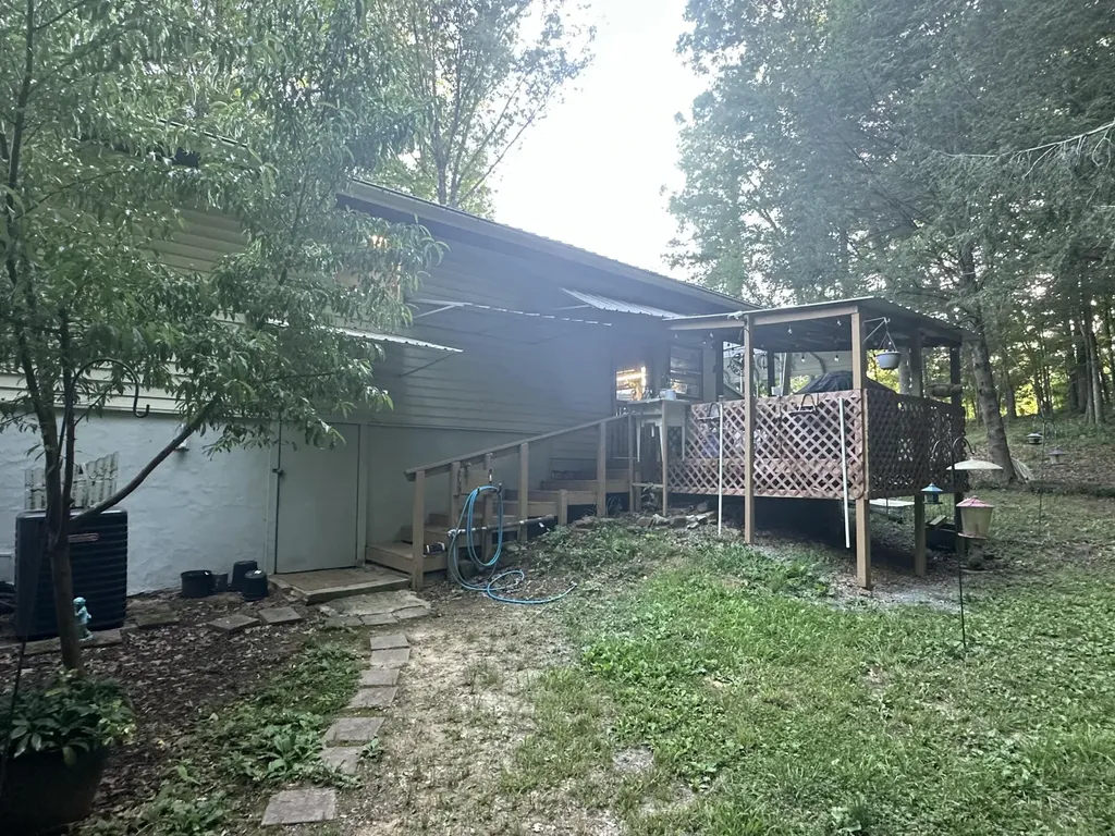 2113 Highway 163 Riceville TN 37370