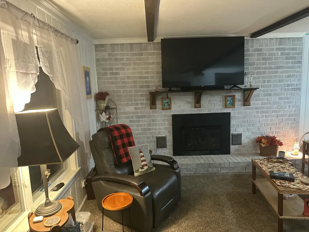 2113 Highway 163 Riceville TN 37370