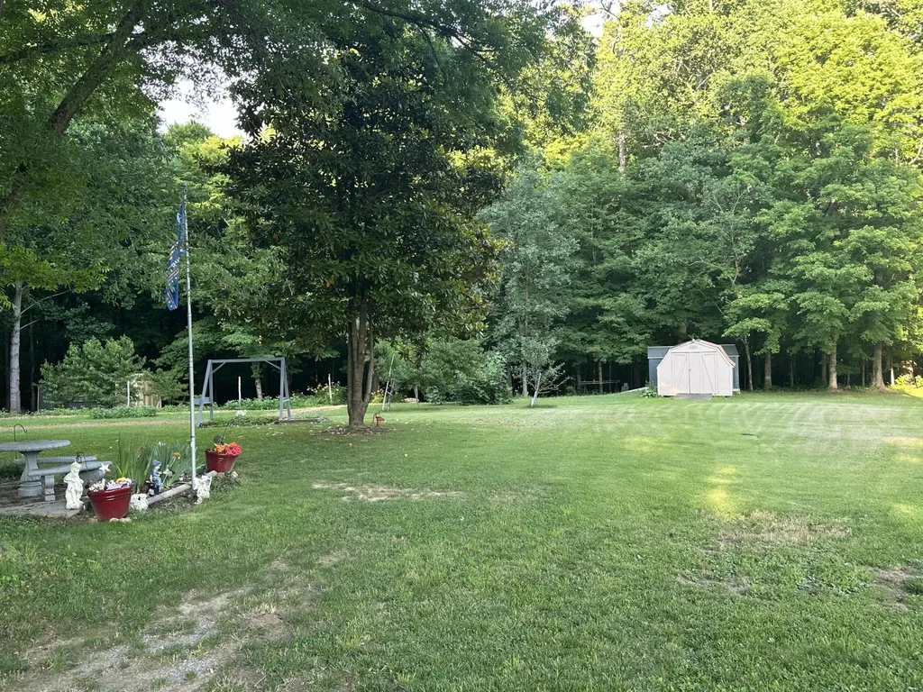 2113 Highway 163 Riceville TN 37370