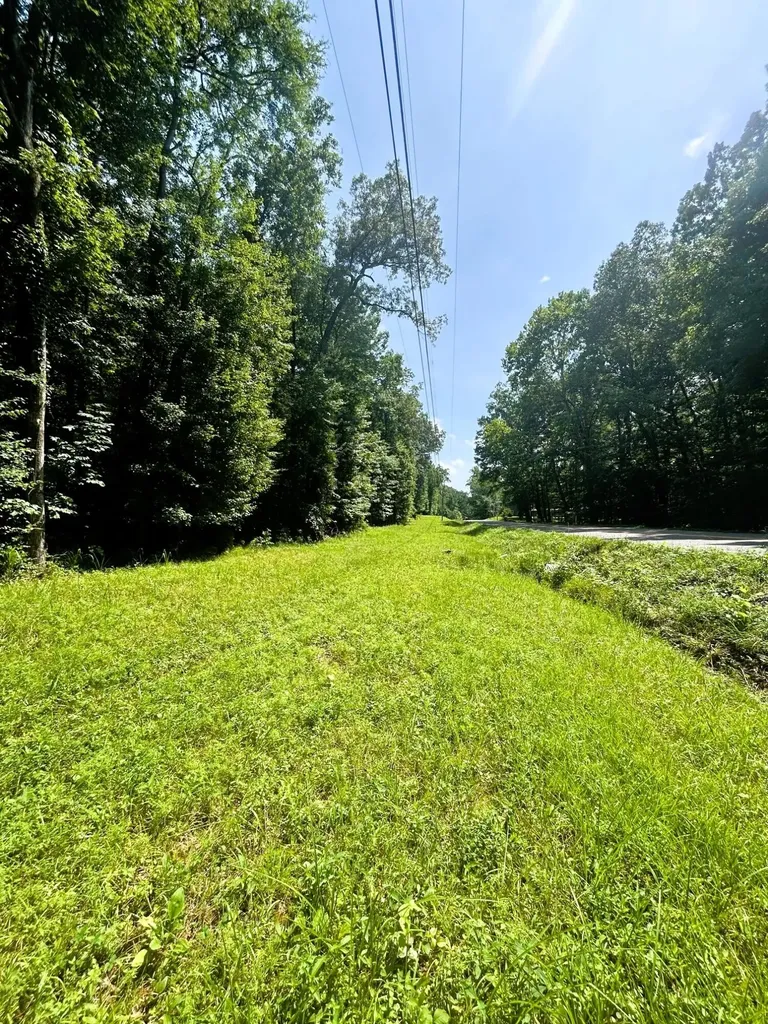 2 Highway 304 Ten Mile TN 37880