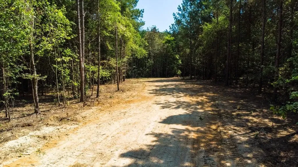 34 State Highway 304 Ten Mile TN 37880