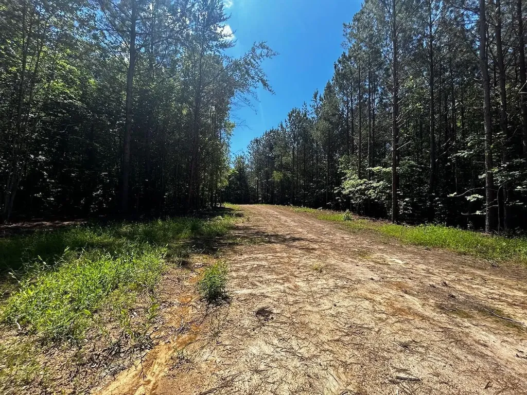 34 State Highway 304 Ten Mile TN 37880