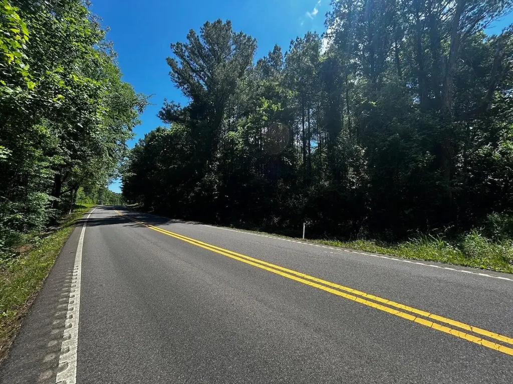 34 State Highway 304 Ten Mile TN 37880