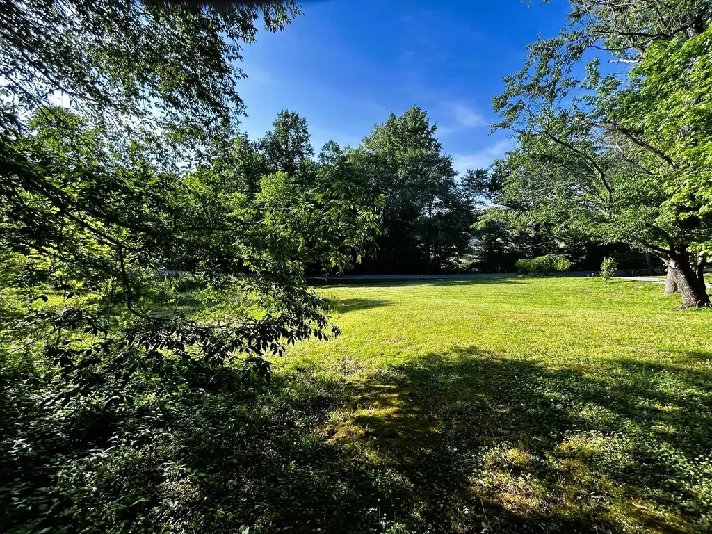 10 Pleasant Hill Road Ten Mile TN 37880