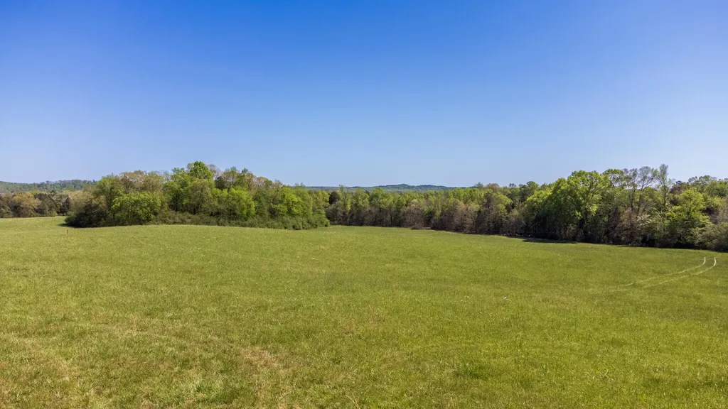 8509 Tennessee 68 Tellico Plains TN 37385